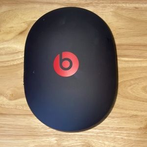 Red Beats Case